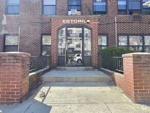 Building Photo - 185 Palisade Ave