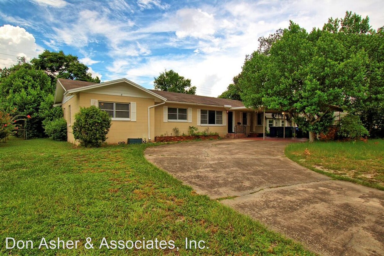 Foto principal - 3 br, 2 bath House - 2126 Woodcrest Dr.