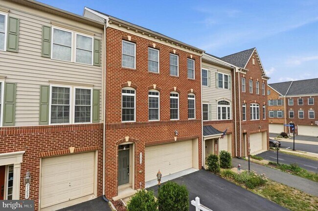 Foto del edificio - 21253 Park Grove Terrace