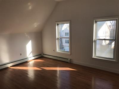 Building Photo - 25 4th St