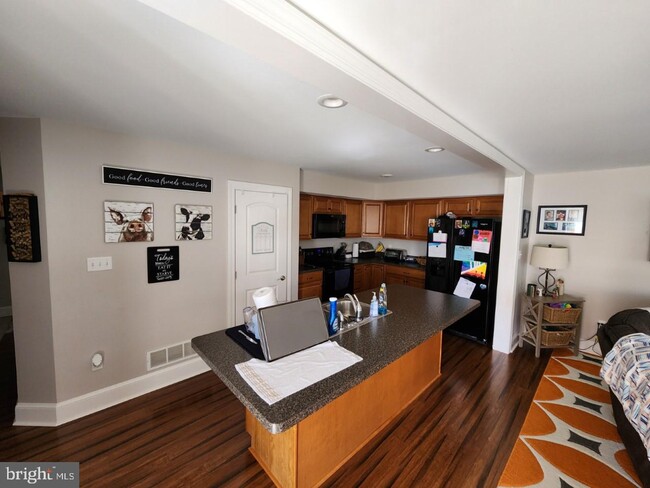 Foto del edificio - 26 Heffner Ln