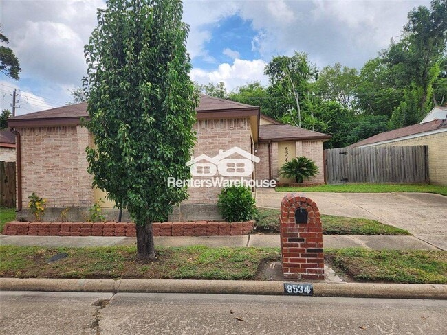 Building Photo - 8534 Dawnridge Dr