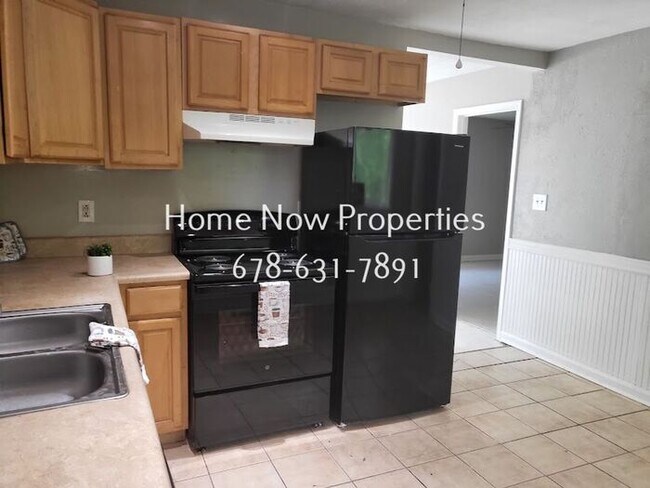 Building Photo - Jonesboro GEM! 5 bdrm / 2 bath
