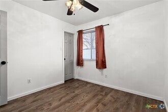 Building Photo - 3307 Cherry Rd