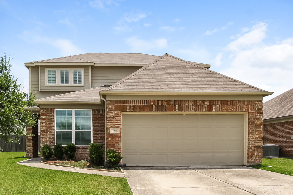 Foto principal - 17818 Aveleigh Ln