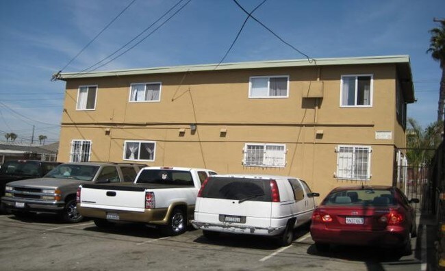 Foto del edificio - 1167 Daisy Ave
