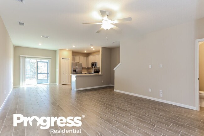 Building Photo - 553 Cherry Ridge Dr