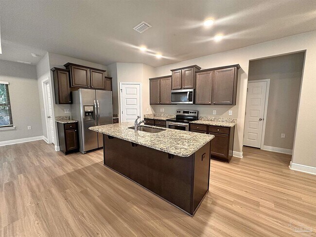 Building Photo - 3892 Hawks Landing Cir