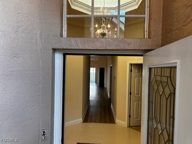 Foto del edificio - 8676 Franchi Blvd