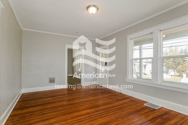 Building Photo - 5212 Heege Rd