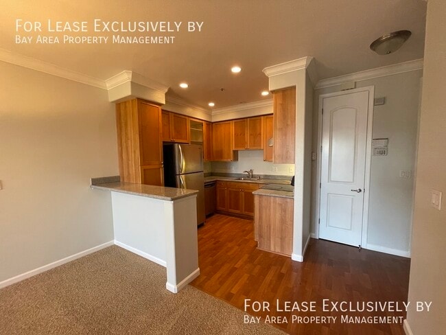 Photo - 2330 University Ave Apartment