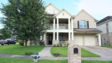 Building Photo - 21050 Florette Ln