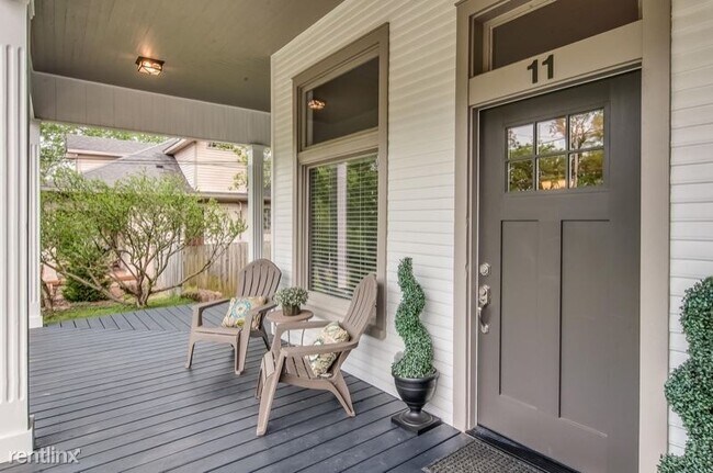 Foto del edificio - 3 br, 2 bath House - 11 Waters Ave