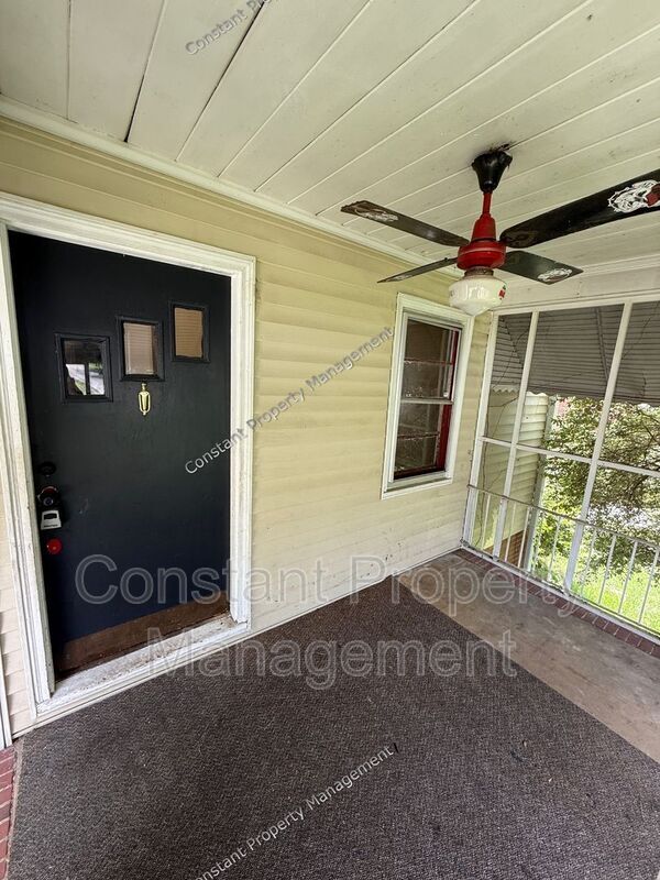 Foto del edificio - 3069 Somerset Dr