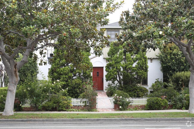 Foto del edificio - 821 6th St