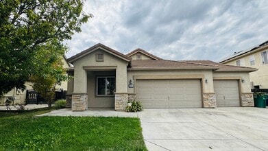 Building Photo - 1657 Sugarpine Ct