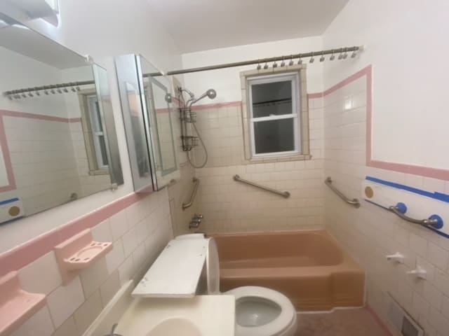 Photo - 2423 E Northern Pkwy Apartment