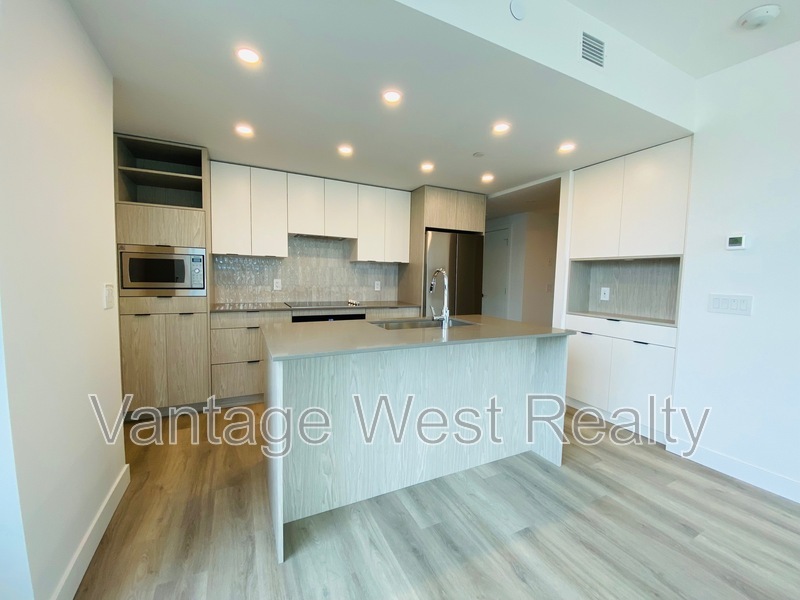 Photo principale - 1488-1488 Bertram St