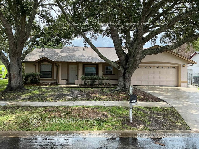 Building Photo - 2821 Saffron Dr