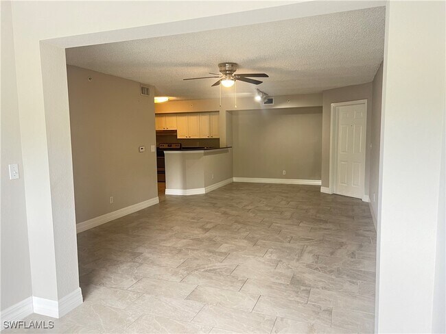 Building Photo - 8245 Ibis Club Dr