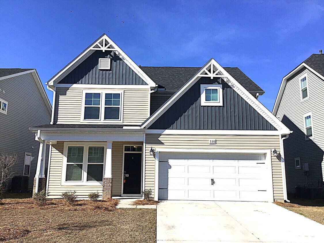 Foto principal - 530 Lateleaf Dr