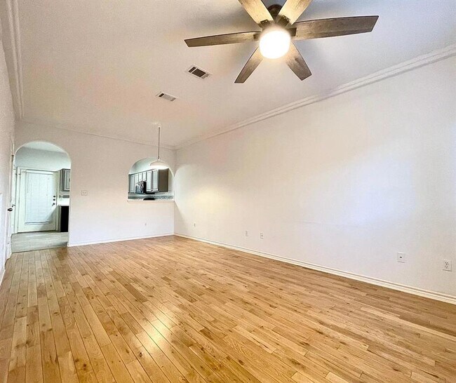 Foto del edificio - 12205 Abbey Glen Ln