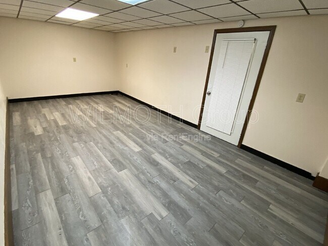Foto del edificio - 11903 E Welland St
