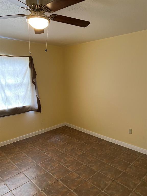 Foto del edificio - 14516 Woodforest E Blvd