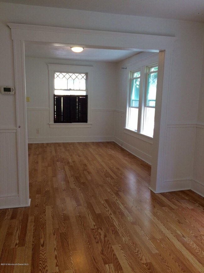 Building Photo - 64 Mt Hermon Way
