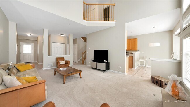 Building Photo - 2048 Ivy Ridge Dr
