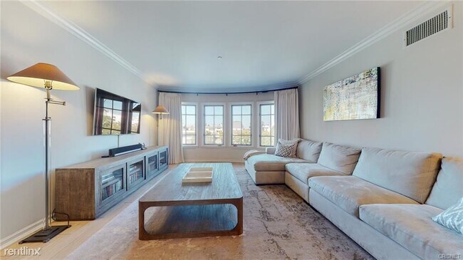 Foto del edificio - 2 br, 2 bath House - 1000 Granville Avenue...