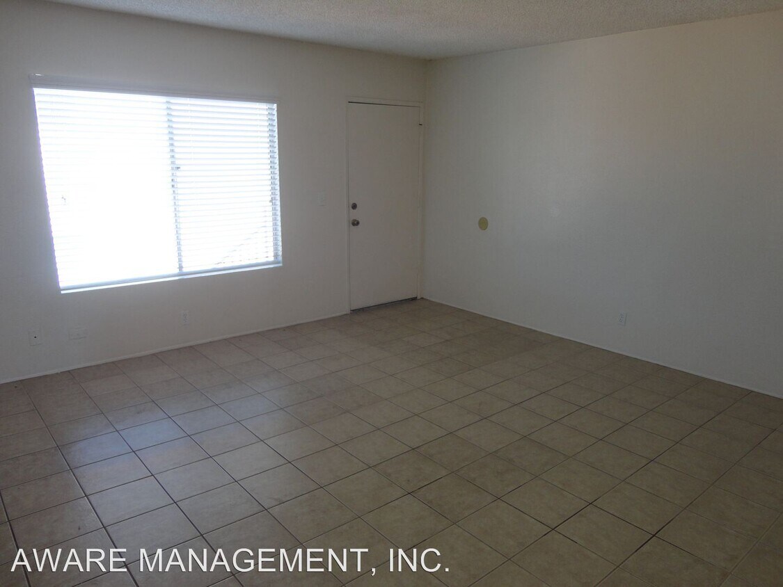 Foto principal - 1086 Florence St