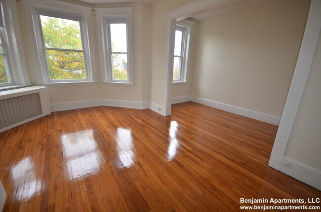 Building Photo - 1345 Commonwealth Ave