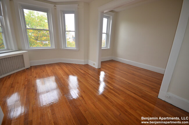 Building Photo - 1345 Commonwealth Ave