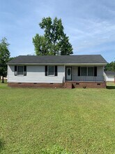 Building Photo - 408 Holly Ave