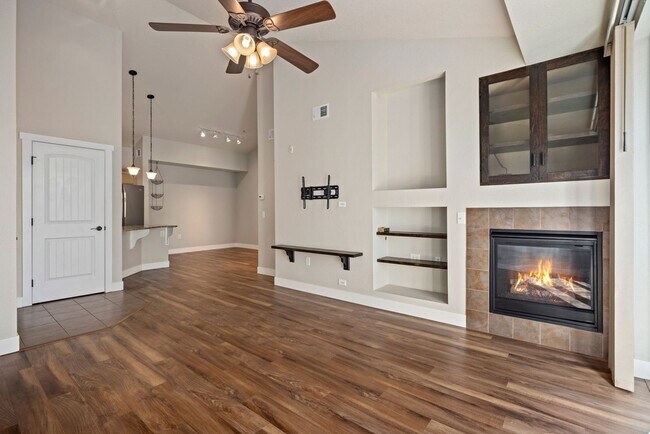Foto del edificio - Bright 2 Bed, 2 Bath Condo in Fort Collins!!