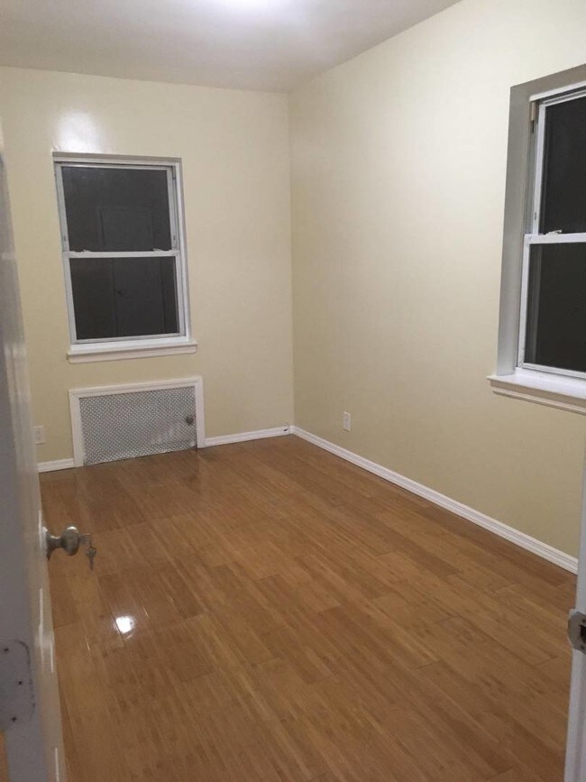 Foto del edificio - 101-14-103 103rd St