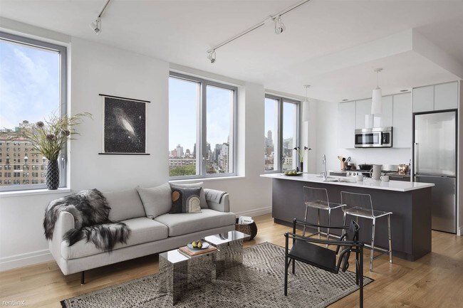 Foto del edificio - 300 Ashland Pl