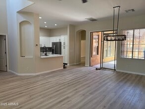 Building Photo - 21122 W Sunrise Ln