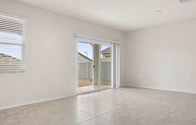 Building Photo - 3712 S 244th Gln
