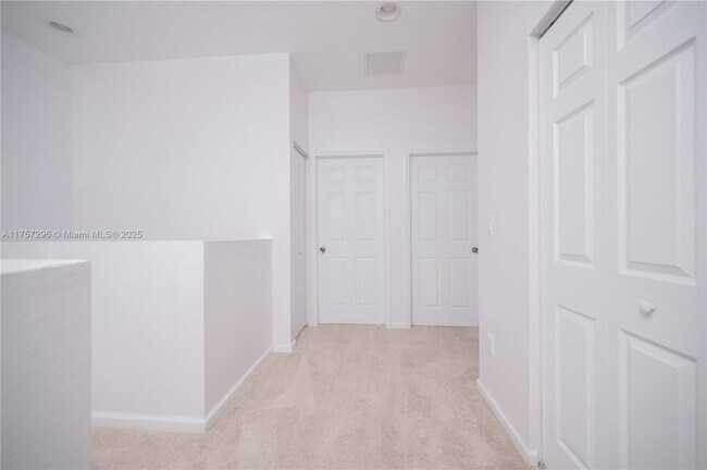 Foto del edificio - 445 NE 21st Ave