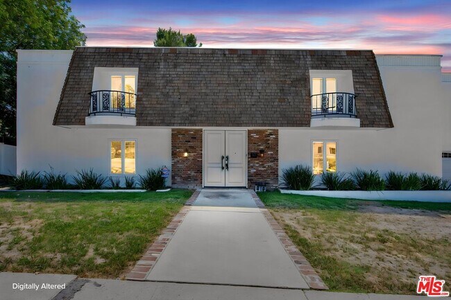 Foto del edificio - 16608 Park Ln Cir