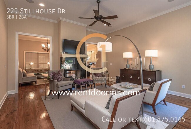 Foto del edificio - 229 Stillhouse in Stillhouse Creek