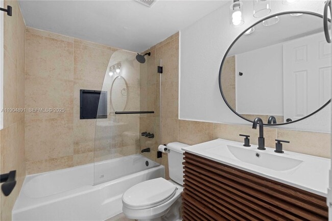 Foto del edificio - 1800 Sans Souci Blvd