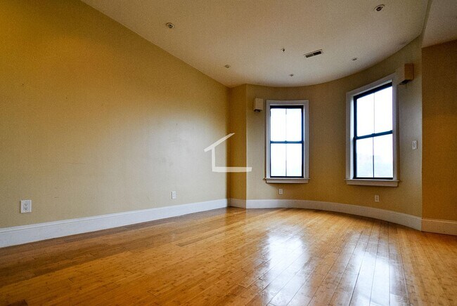 Building Photo - 9 Cortes St