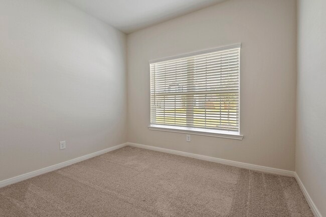 Building Photo - 10391 Red Cardinal Dr