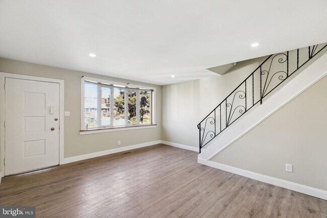 Foto del edificio - 8747 Marsden St