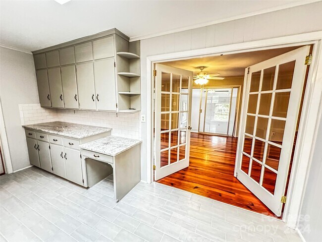Building Photo - 1063 Willow Ridge Ln