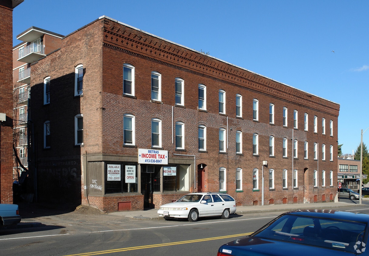 Primary Photo - 224-226 Lyman St