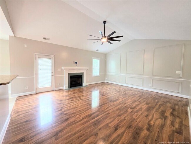 Building Photo - 3516 Heartpine Dr